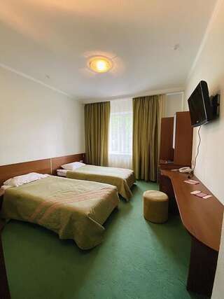 Отель Gerdan Hotel Яремче Двухместный номер с 1 кроватью и видом на горы-4